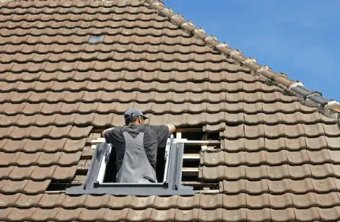 Pose de velux - La Faurie